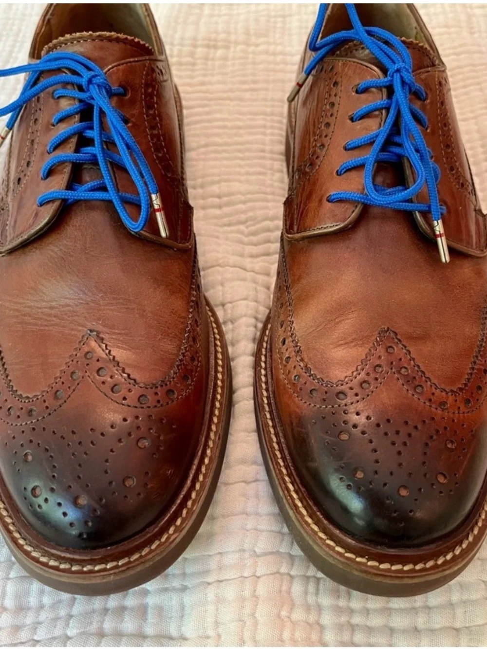 Cole Haan Wing tip oxfords size 9 Beautiful!!!